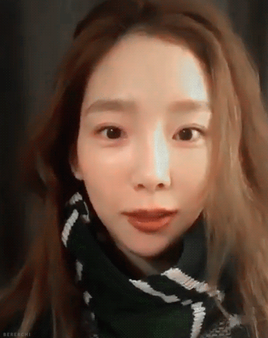 어제자 태연 인스타 라이브 짤.gif | 인스티즈