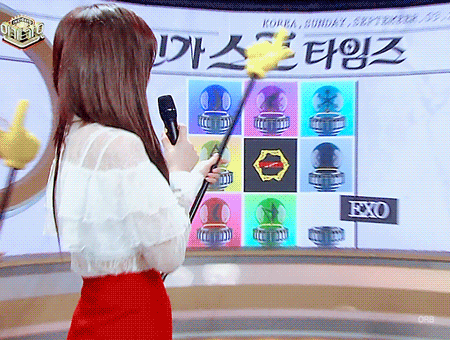 오늘자 인기가요 엠씨 레드벨벳 조이..gif | 인스티즈