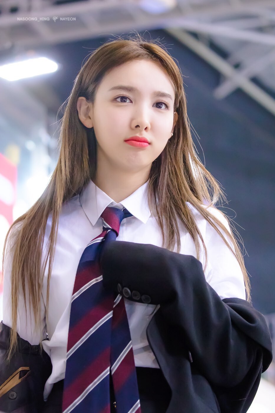 오늘이 생일인 트와이스 맏내 나연이.jpgif | 인스티즈