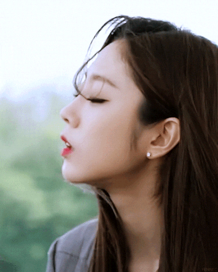 러블리즈 지수.gif | 인스티즈
