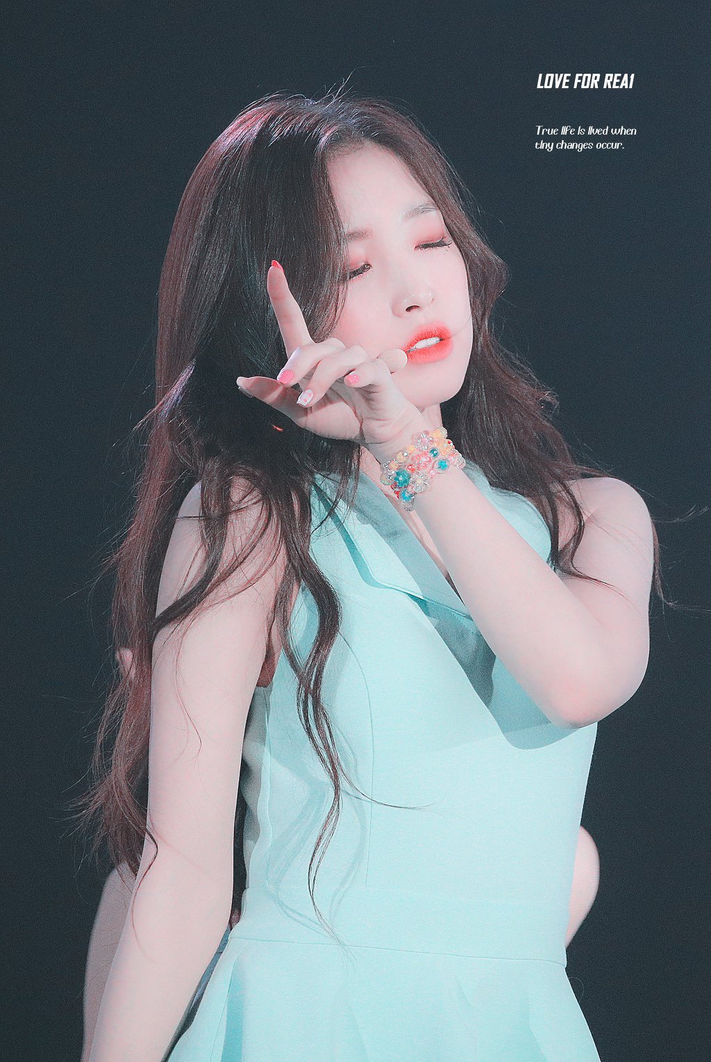 연도별로 보는 오마이걸 아린이의 성장과정.jpgif | 인스티즈