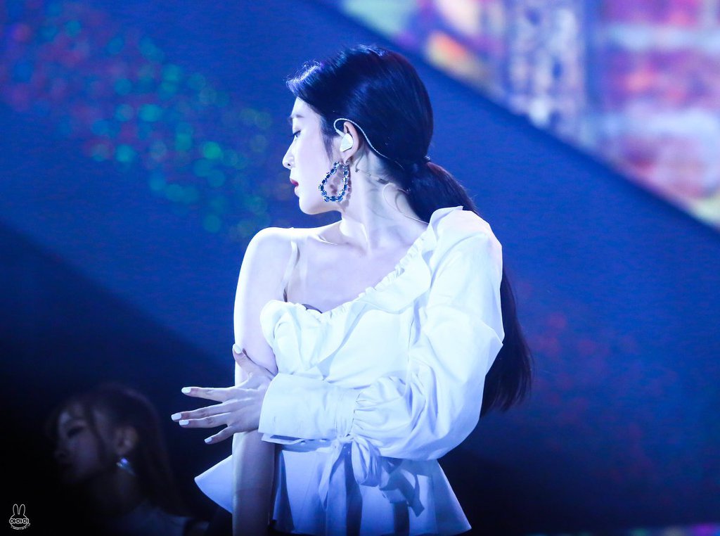 아이린은 정말 예쁘다.jpgif (사진多多多) | 인스티즈