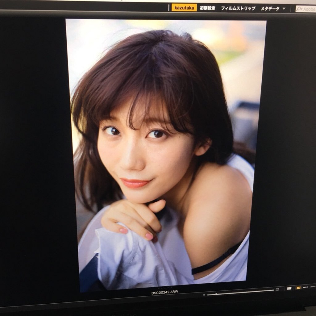 주위 사람들까지 기분 좋게 만드는 밝고 긍정적인 미소의 그녀 | 인스티즈