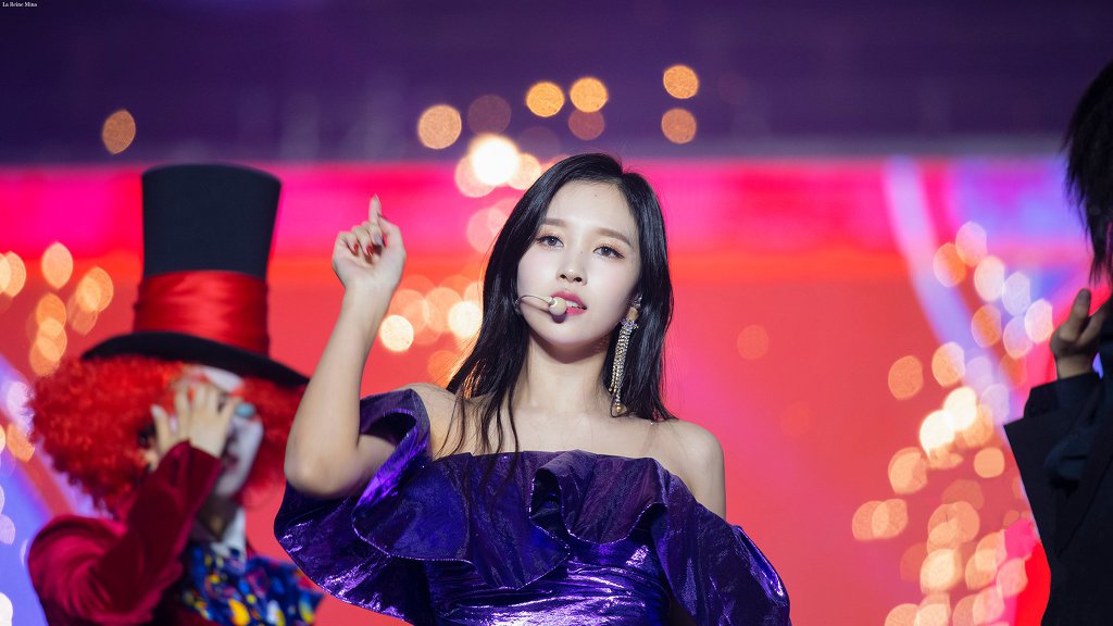 오늘 팬미팅에 모습을 비춘 트와이스 미나의 미모 ㄷㄷㄷ.jpg | 인스티즈