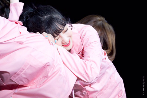 [러블리즈] 여사친과 데이트 약속을 잡아서 지애 | 인스티즈