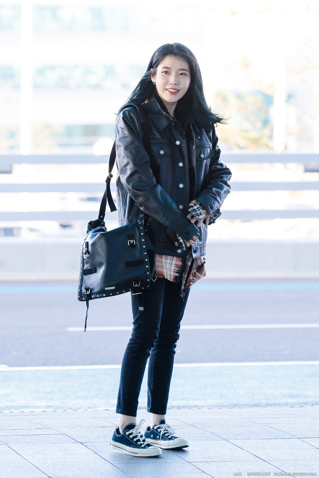 출국하는 아이유 미모.jpg | 인스티즈